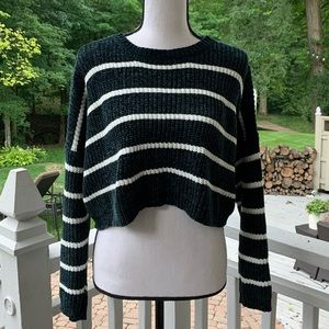 Forever 21 Cropped Sweater